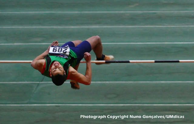 Thumbnail da galeria CNU de Atletismo Pista Coberta